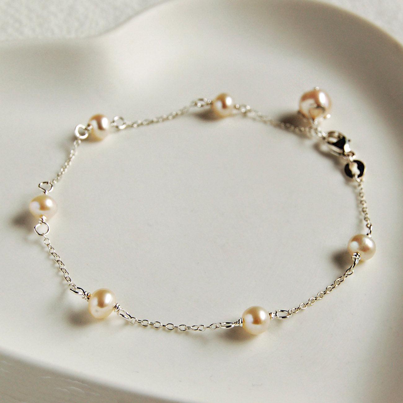 Silver and Pearl Bracelet