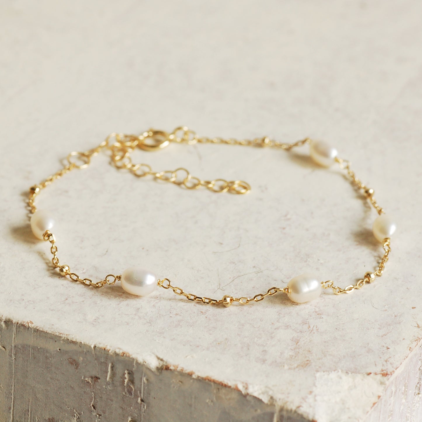 Gold and Pearl Bracelet