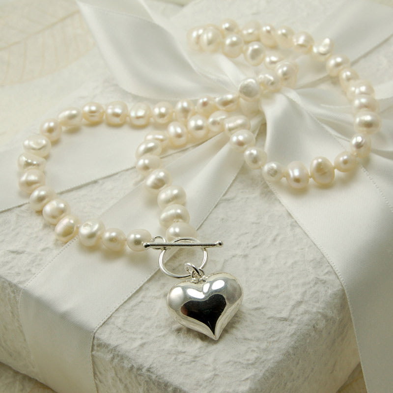 Pearl Necklace With Heart Charm